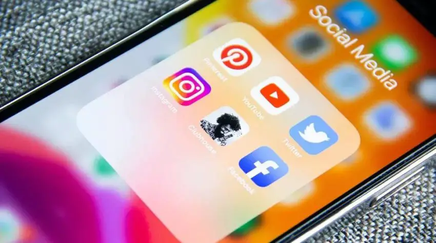 instagram working on a clubhouse clone