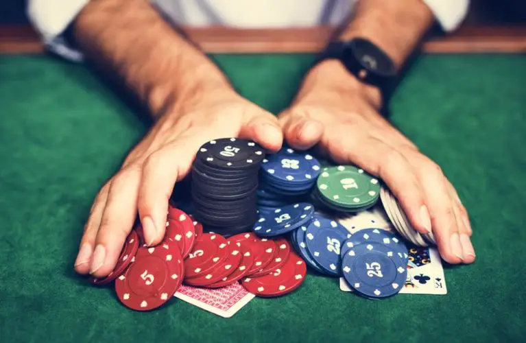 5 Best Poker Tips to Help Beginners Win