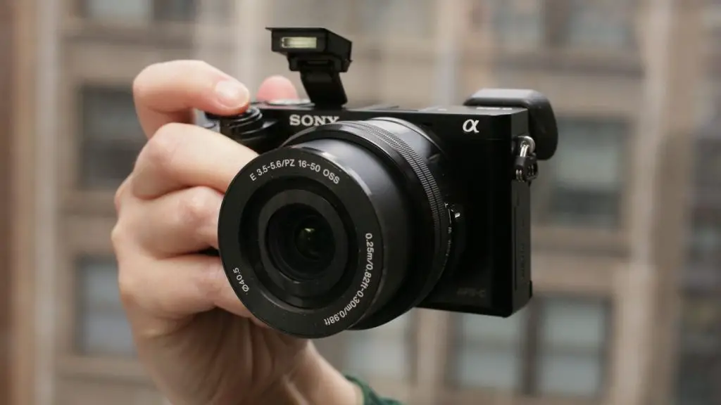 Best Cameras for Vlogging and Streaming Under $500 - Sony Alpha a6000