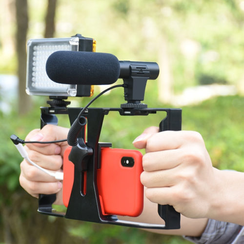 Equipment For Vlogging on iPhone