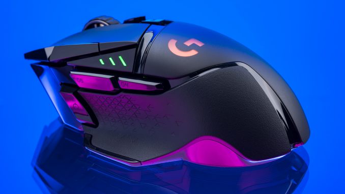 Best Gadgets for PC Gamers ; An Ergonomic, RGB Gaming Mouse