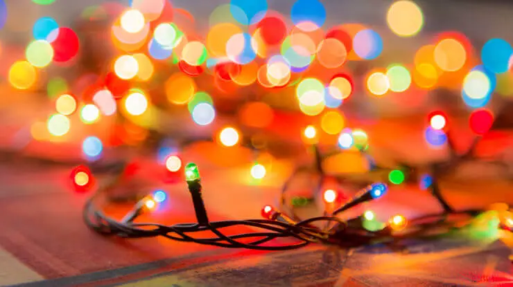 C7 and C9 Christmas Lights; What are Christmas Lights