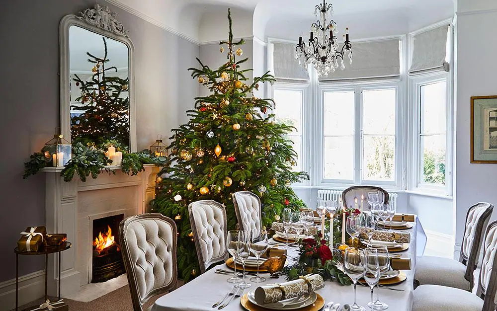 Country And Vintage Christmas Decoration Ideas