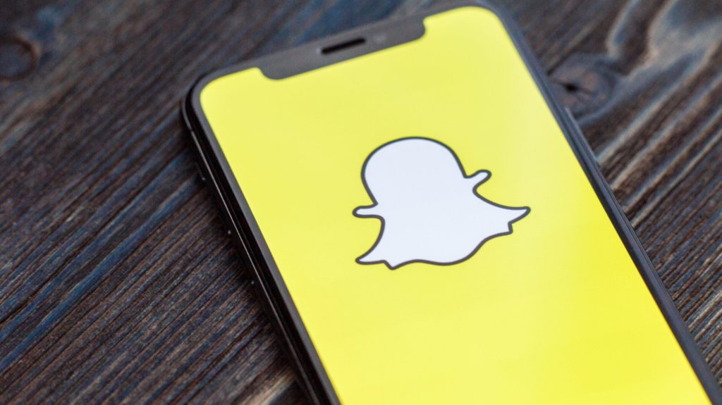 How To Half Swipe On Snapchat