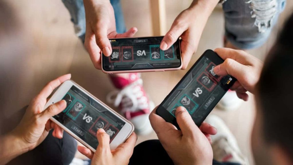 Best Card Games to Play on Mobile Web