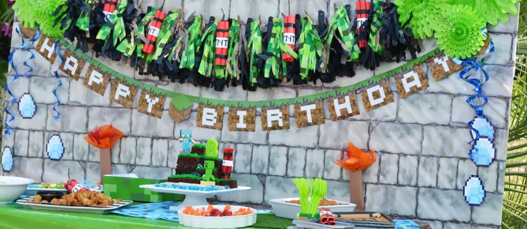11+ Awesome Minecraft Party Supplies | 2022