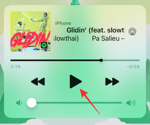 how to remove music player from lock screen on iPhone