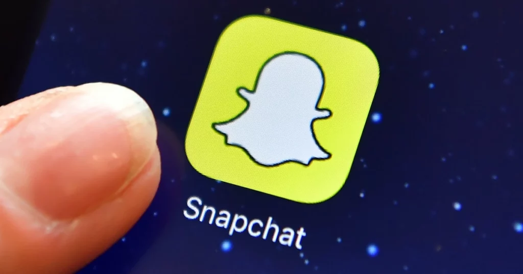 Why Do Some Messages On Snapchat Not Disappear?