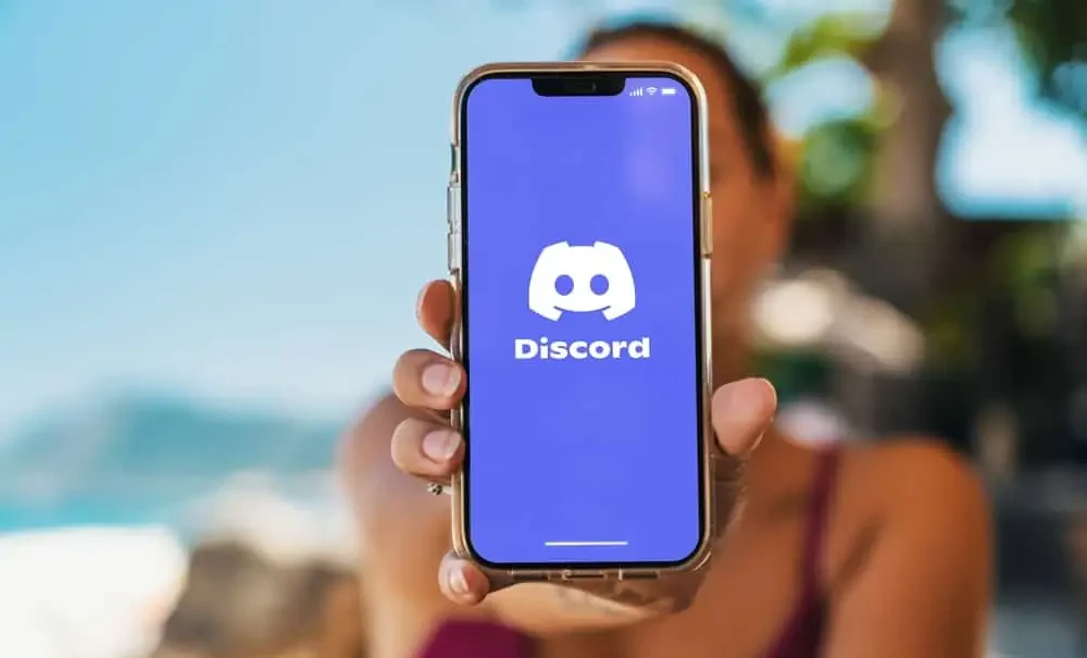 How To Appear Offline On Discord?