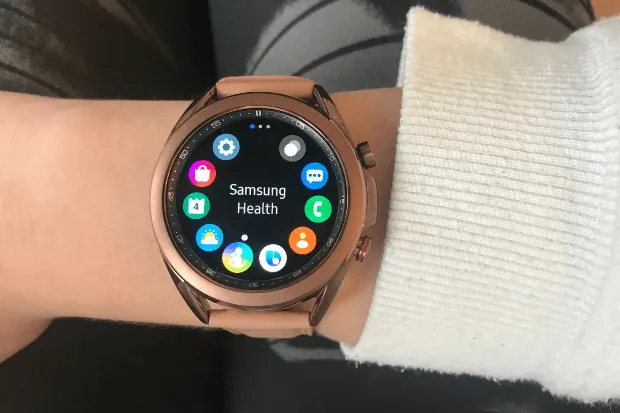 Watches Compatible With iPhone - Samsung Galaxy Watch 3